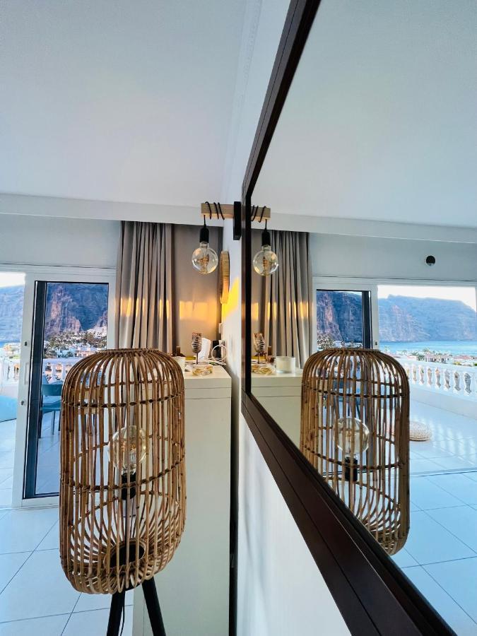 Apartmán Luxury Penthouse With Breathtaking Views And Huge Private Terraces Puerto de Santiago  Exteriér fotografie