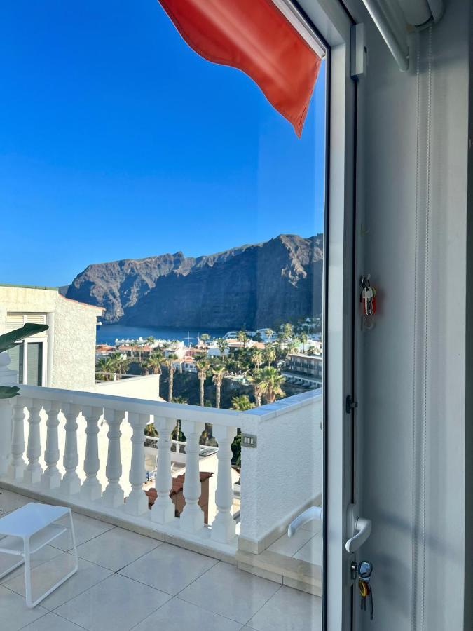 Apartmán Luxury Penthouse With Breathtaking Views And Huge Private Terraces Puerto de Santiago  Exteriér fotografie